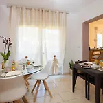 Lecallebed-breakfast Bed & Breakfast 3*