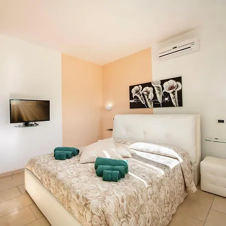 Lecallebed-breakfast Bed & Breakfast